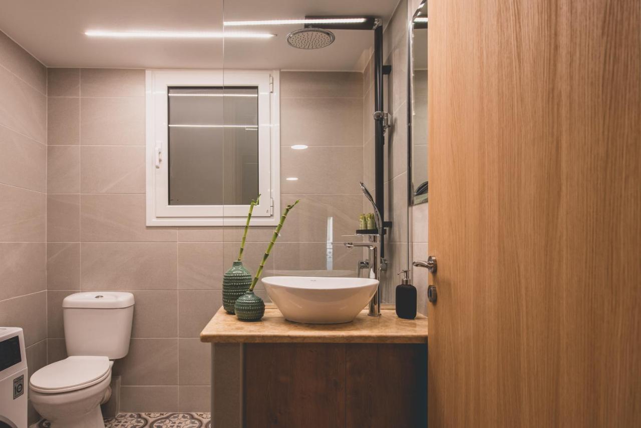 Living Stone Azurite: Luxury Acropolis-view With Jacuzzi Apartment *