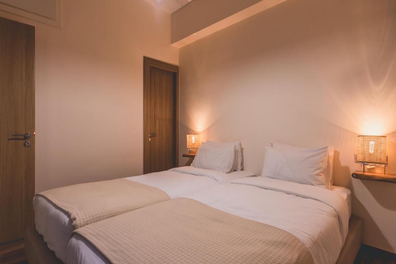 Luxury With Acropolis View Terrace And Jacuzzi In The Heart Of - Living Stone Azurite