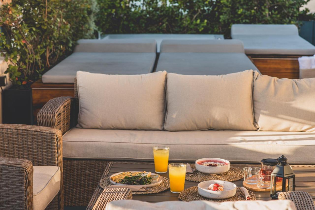 Luxury With Acropolis View Terrace And Jacuzzi In The Heart Of - Living Stone Azurite Apartament