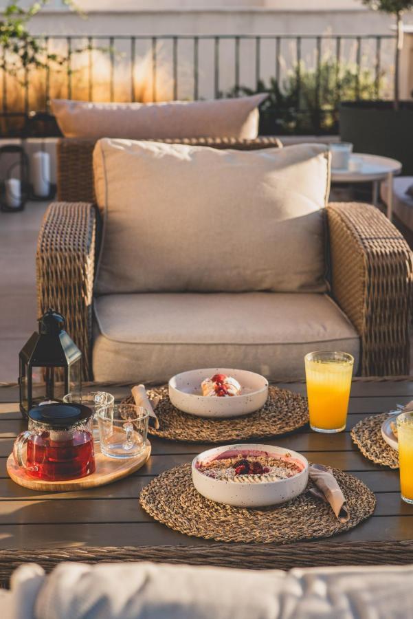 Luxury With Acropolis View Terrace And Jacuzzi In The Heart Of - Living Stone Azurite Apartament Atena